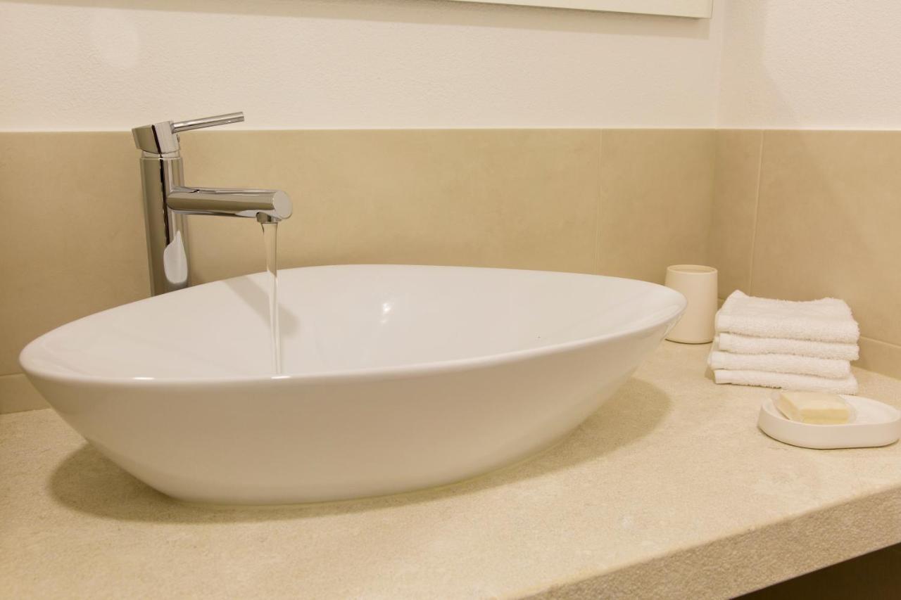 Sorores Bed&Breakfast Cagliari Ngoại thất bức ảnh
