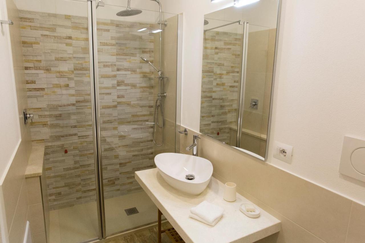 Sorores Bed&Breakfast Cagliari Ngoại thất bức ảnh